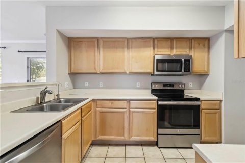 Condominio en alquiler en Sarasota, Florida, 2 dormitorios, 98.29 m2 № 1837737 - foto 12