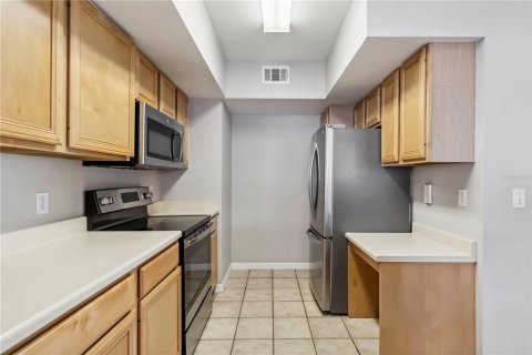 Condominio en alquiler en Sarasota, Florida, 2 dormitorios, 98.29 m2 № 1837737 - foto 9