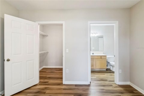 Condominio en alquiler en Sarasota, Florida, 2 dormitorios, 98.29 m2 № 1837737 - foto 18