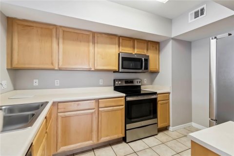 Condominio en alquiler en Sarasota, Florida, 2 dormitorios, 98.29 m2 № 1837737 - foto 13