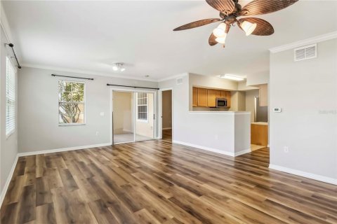 Condominio en alquiler en Sarasota, Florida, 2 dormitorios, 98.29 m2 № 1837737 - foto 6