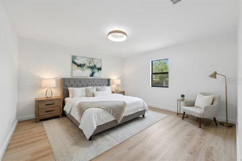 Casa en venta en Lake Mary, Florida, 4 dormitorios, 217.39 m2 № 2140581 - foto 7