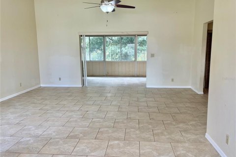 Villa ou maison à vendre à North Port, Floride: 3 chambres, 185.53 m2 № 2408355 - photo 5