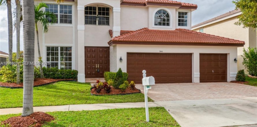 Villa ou maison à Miramar, Floride 4 chambres, 324.04 m2 № 2360212