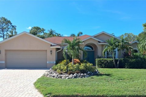 Casa en Sarasota, Florida 3 dormitorios, 193.42 m2 № 2370722