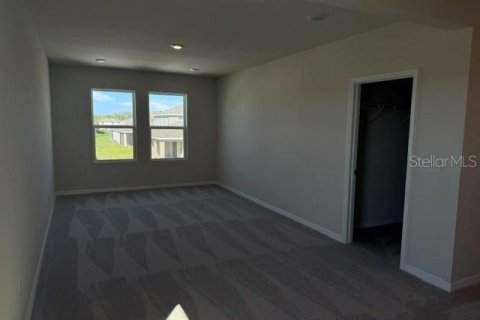 House in Palmetto, Florida 5 bedrooms, 272.58 sq.m. № 2156695 - photo 4
