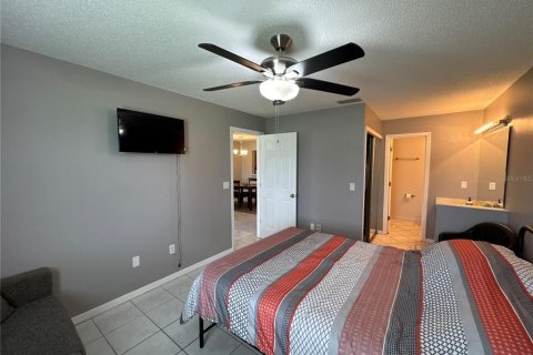 Condominio en venta en Orlando, Florida, 2 dormitorios, 92.16 m2 № 1830012 - foto 12