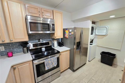 Condominio en alquiler en Bradenton, Florida, 2 dormitorios, 106.47 m2 № 1812501 - foto 8