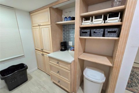 Condominio en alquiler en Bradenton, Florida, 2 dormitorios, 106.47 m2 № 1812501 - foto 9