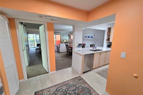 Condominio en alquiler en Bradenton, Florida, 2 dormitorios, 106.47 m2 № 1812501 - foto 5