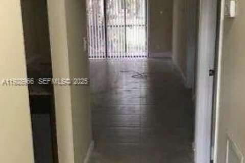 Copropriété à vendre à Deerfield Beach, Floride: 2 chambres, 87.05 m2 № 1987325 - photo 4