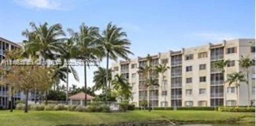 Condo à Pompano Beach, Floride, 2 chambres  № 1946012