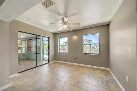 House in Hernando Beach, Florida 2 bedrooms, 103.86 sq.m. № 1913322 - photo 23