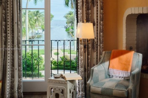 Купить виллу или дом в Майами, Флорида 6 спален, 582.31м2, № 1986499 - фото 6