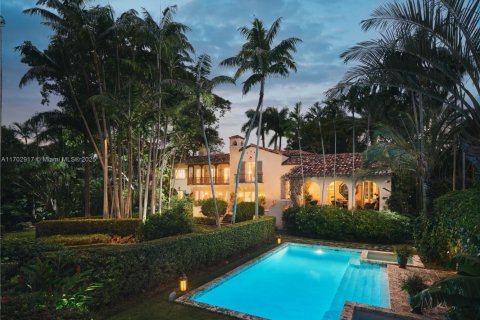 Купить виллу или дом в Майами, Флорида 6 спален, 582.31м2, № 1986499 - фото 18