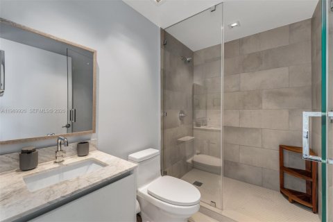 Copropriété à vendre à Miami, Floride: 3 chambres, 254.83 m2 № 2063041 - photo 20