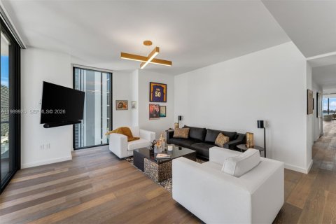 Copropriété à vendre à Miami, Floride: 3 chambres, 254.83 m2 № 2063041 - photo 15