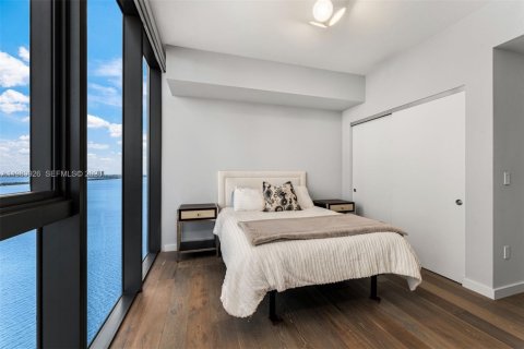 Copropriété à vendre à Miami, Floride: 3 chambres, 254.83 m2 № 2063041 - photo 26