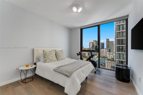 Copropriété à vendre à Miami, Floride: 3 chambres, 254.83 m2 № 2063041 - photo 18