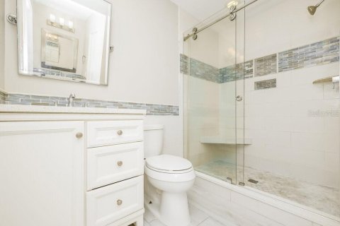 Casa en alquiler en Brandon, Florida, 3 dormitorios, 113.71 m2 № 2157275 - foto 11