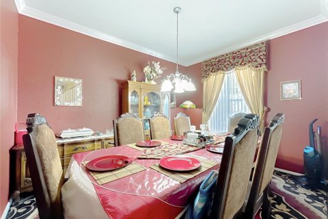 Casa en venta en Clermont, Florida, 5 dormitorios, 255.67 m2 № 1902601 - foto 13