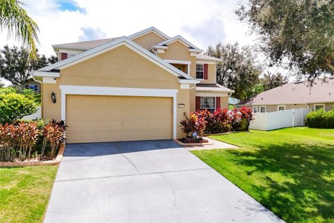 House in Clermont, Florida 5 bedrooms, 255.67 sq.m. № 1902601 - photo 7