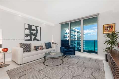 Copropriété à louer à Miami Beach, Floride: 1 chambre, 81.75 m2 № 1080253 - photo 3