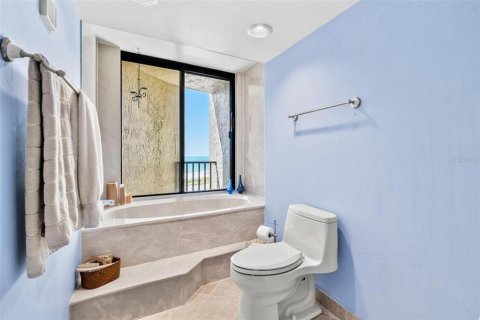 Condominio en venta en Clearwater, Florida, 2 dormitorios, 136.01 m2 № 1781398 - foto 19