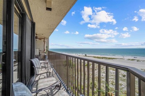 Condominio en venta en Clearwater, Florida, 2 dormitorios, 136.01 m2 № 1781398 - foto 23