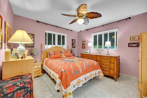 Villa ou maison à vendre à Tamarac, Floride: 2 chambres, 122.45 m2 № 2261613 - photo 12