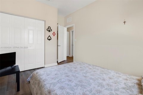 Купить таунхаус в Майами, Флорида 5 спален, 214.79м2, № 2009532 - фото 20