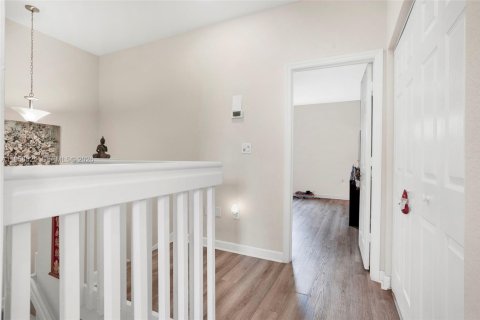 Купить таунхаус в Майами, Флорида 5 спален, 214.79м2, № 2009532 - фото 18