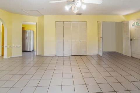 Casa en venta en Loxahatchee Groves, Florida, 3 dormitorios, 172.24 m2 № 1685911 - foto 8
