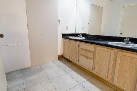 Casa en venta en Loxahatchee Groves, Florida, 3 dormitorios, 172.24 m2 № 1685911 - foto 18