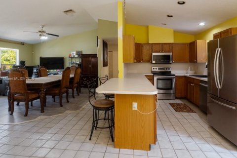 Casa en venta en Loxahatchee Groves, Florida, 3 dormitorios, 172.24 m2 № 1685911 - foto 10