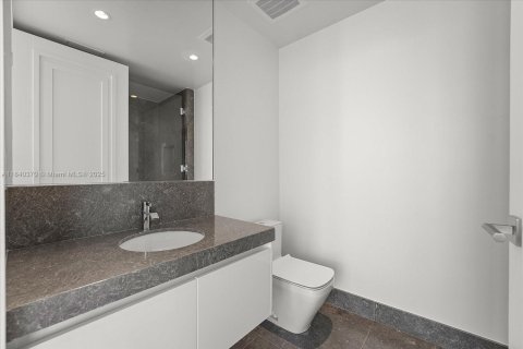 Condo in Sunny Isles Beach, Florida, 4 bedrooms  № 1830185 - photo 28