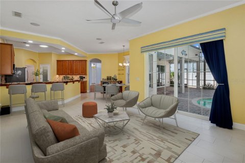House in Lake Mary, Florida 4 bedrooms, 240.06 sq.m. № 1846454 - photo 14
