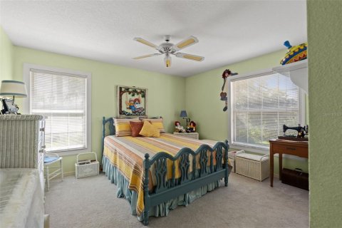 Villa ou maison à vendre à Weeki Wachee, Floride: 2 chambres, 107.77 m2 № 2310452 - photo 16