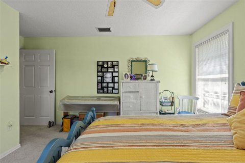 Villa ou maison à vendre à Weeki Wachee, Floride: 2 chambres, 107.77 m2 № 2310452 - photo 17