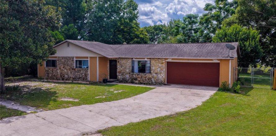 Villa ou maison à Daytona Beach, Floride 3 chambres, 131.55 m2 № 2354828