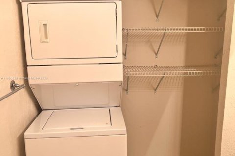 Copropriété à louer à Boynton Beach, Floride: 2 chambres, 80.27 m2 № 2000182 - photo 14