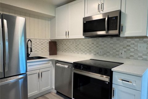 Casa en alquiler en Orlando, Florida, 3 dormitorios, 107.77 m2 № 2142817 - foto 11