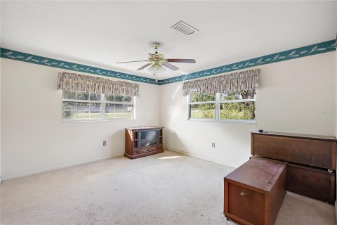 House in Lady Lake, Florida 4 bedrooms, 188.96 sq.m. № 1405297 - photo 14