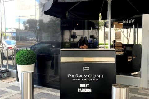 Condo in Miami, Florida  № 2068816 - photo 18