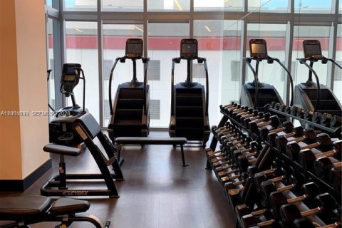 Condo in Miami, Florida  № 2068816 - photo 27