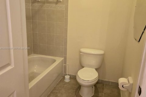 Снять в аренду кондоминиум в Хомстед, Флорида 2 спальни, № 2077729 - фото 18