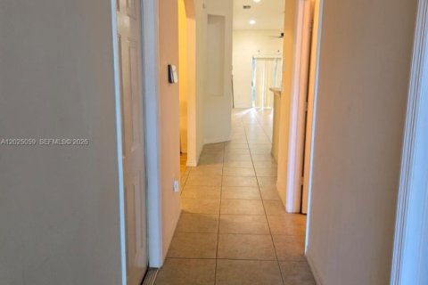 Снять в аренду кондоминиум в Хомстед, Флорида 2 спальни, № 2077729 - фото 12