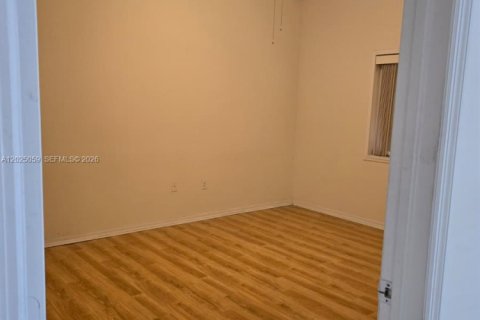 Снять в аренду кондоминиум в Хомстед, Флорида 2 спальни, № 2077729 - фото 16