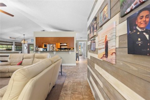 Casa en venta en Hudson, Florida, 3 dormitorios, 179.86 m2 № 1644112 - foto 12