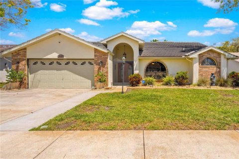 Casa en venta en Hudson, Florida, 3 dormitorios, 179.86 m2 № 1644112 - foto 2